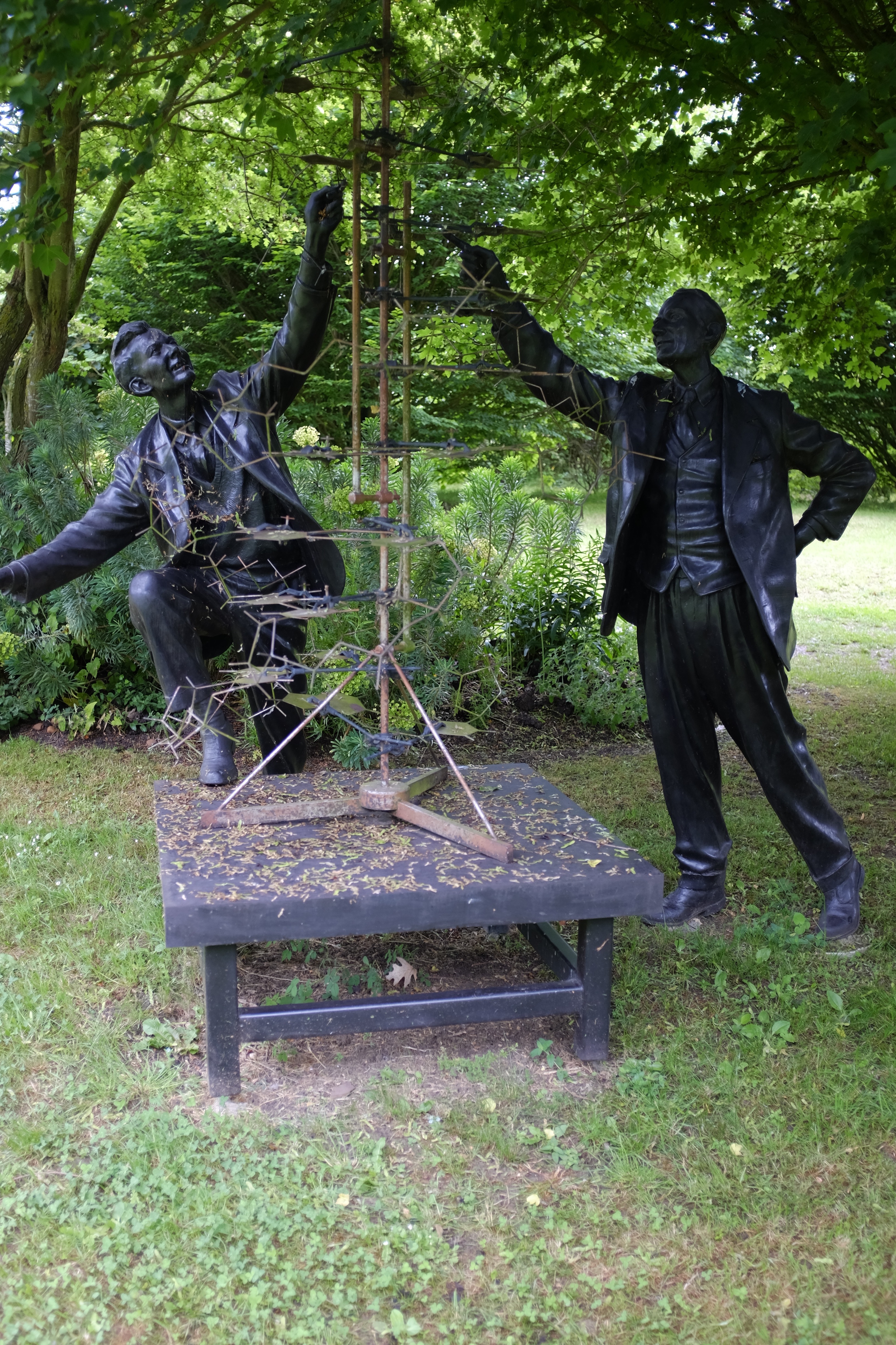 Garden of Heroes and Villains - Dorsington