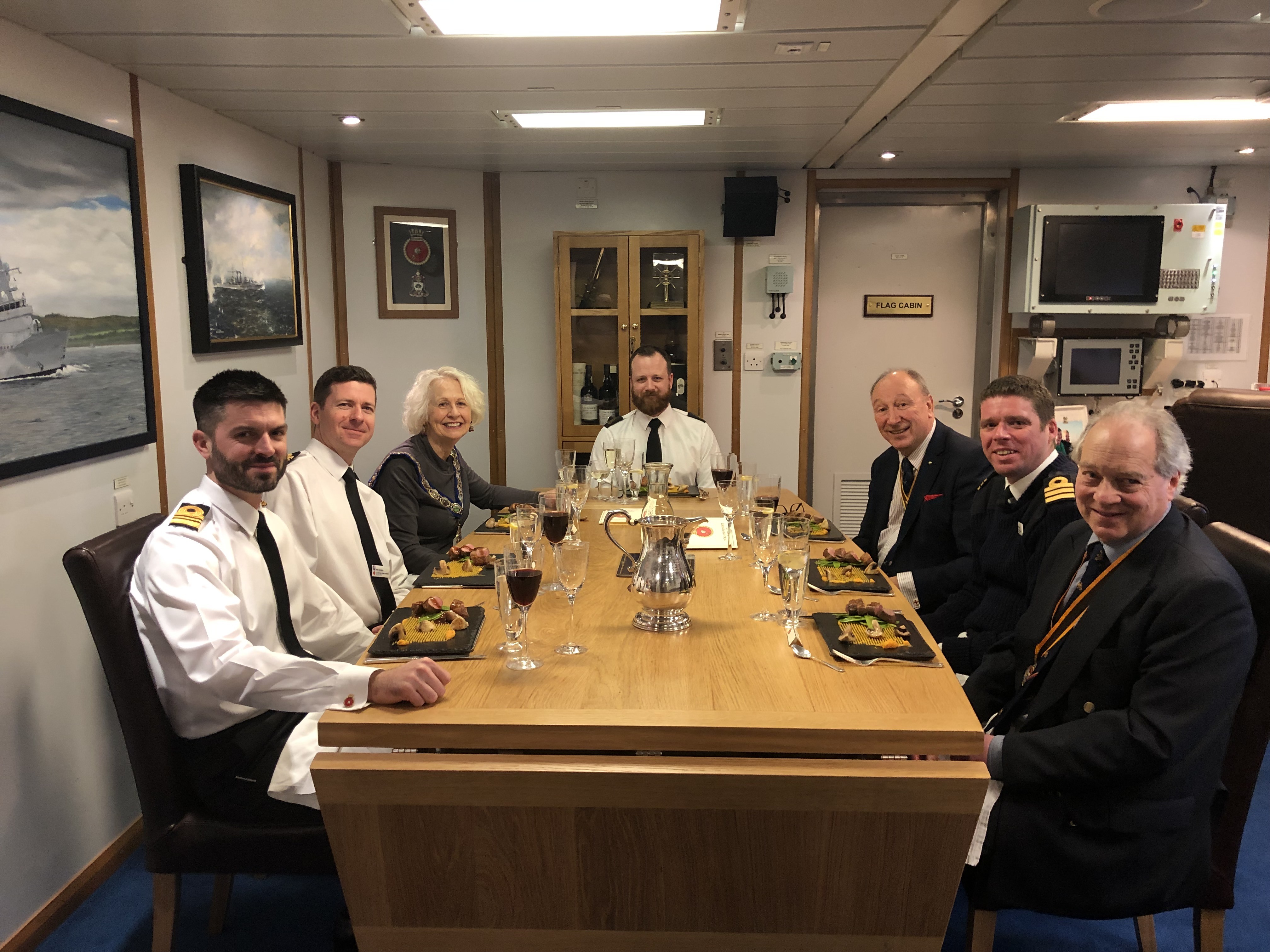 Master at lunch Defender 21.10.19